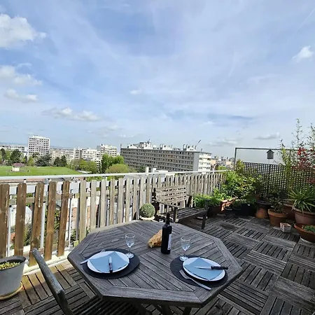 Renovated Studio With A Beautiful Terrace Appartement