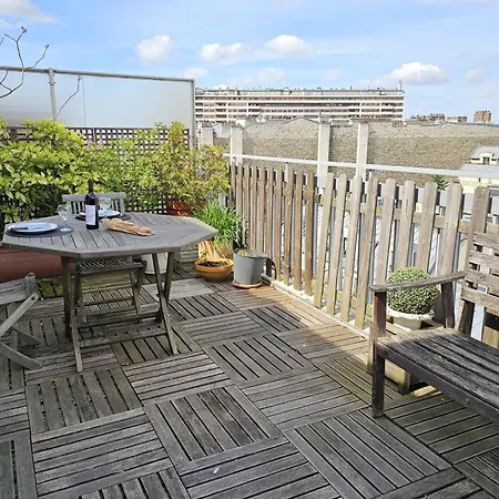 Renovated Studio With A Beautiful Terrace Appartement *